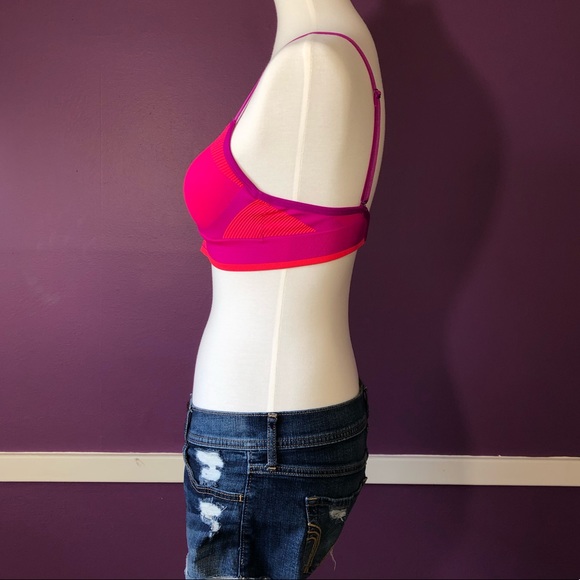 💗Victoria’s Secret Pink Sport Bra - Picture 5 of 8